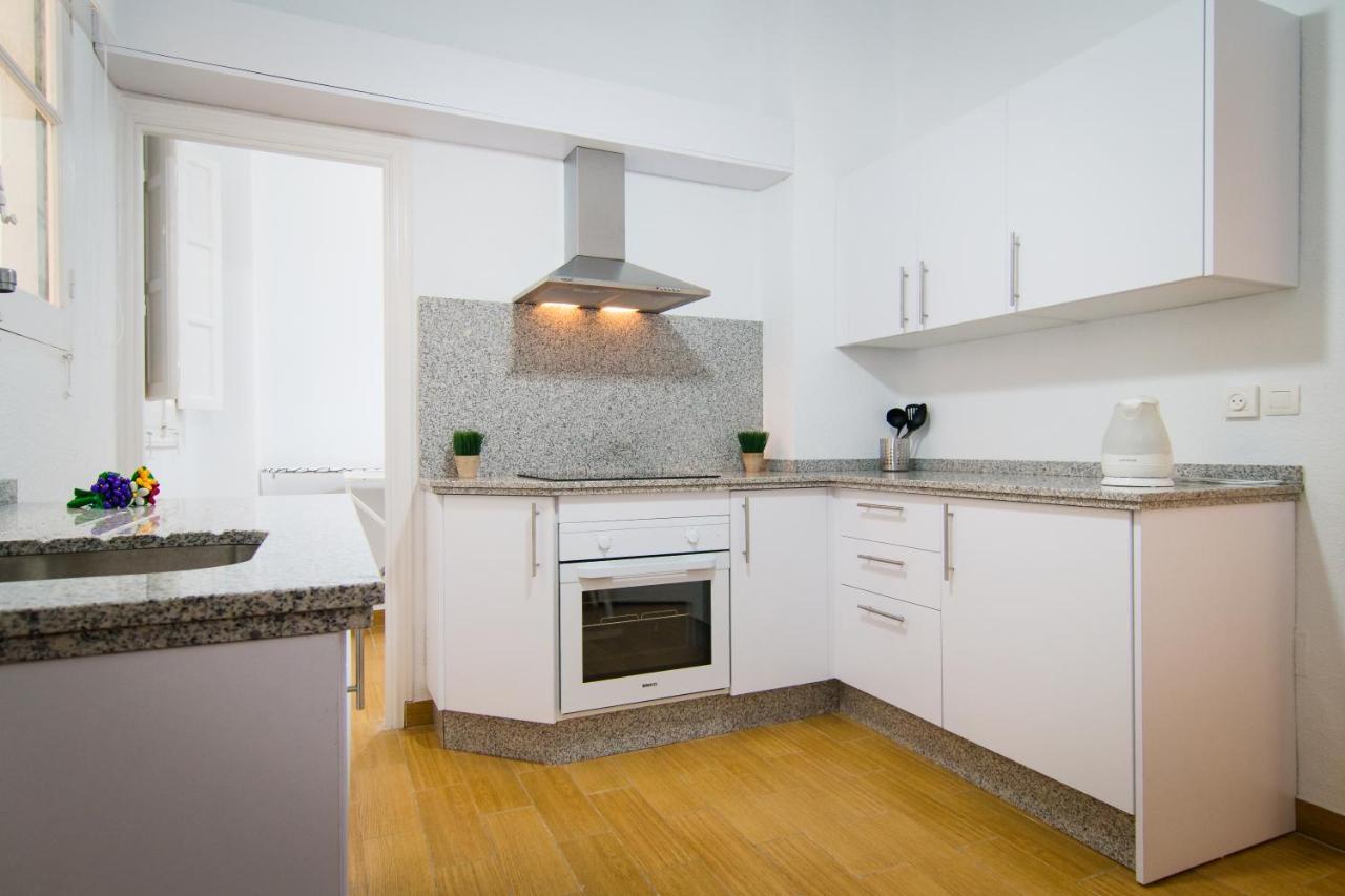 Holidays2Malaga Terraza & Junto Puerto Deportivo Екстериор снимка