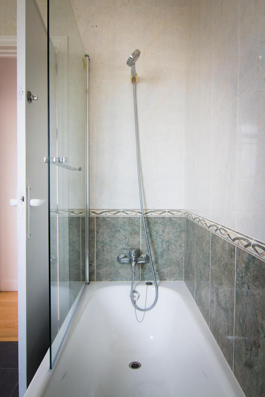 Holidays2Malaga Terraza & Junto Puerto Deportivo Екстериор снимка
