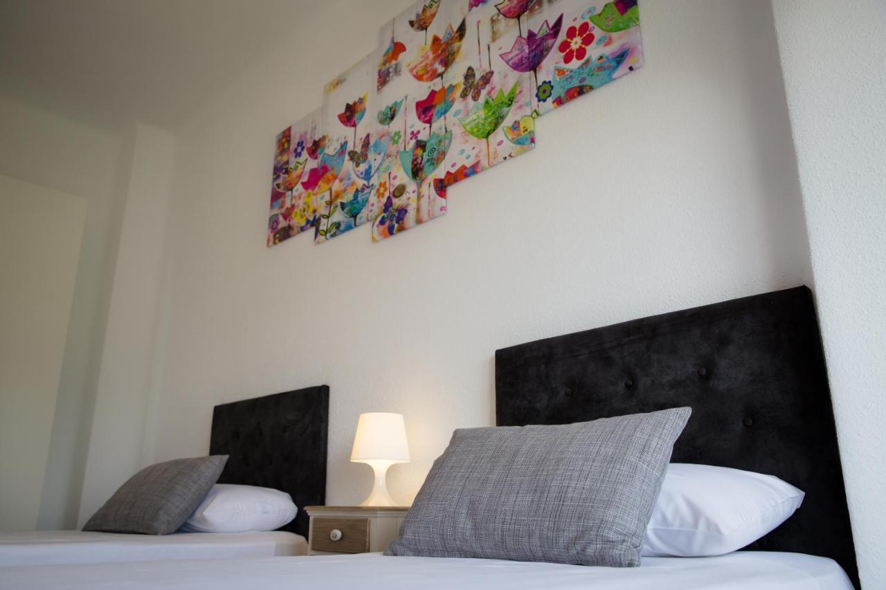 Holidays2Malaga Terraza & Junto Puerto Deportivo Екстериор снимка