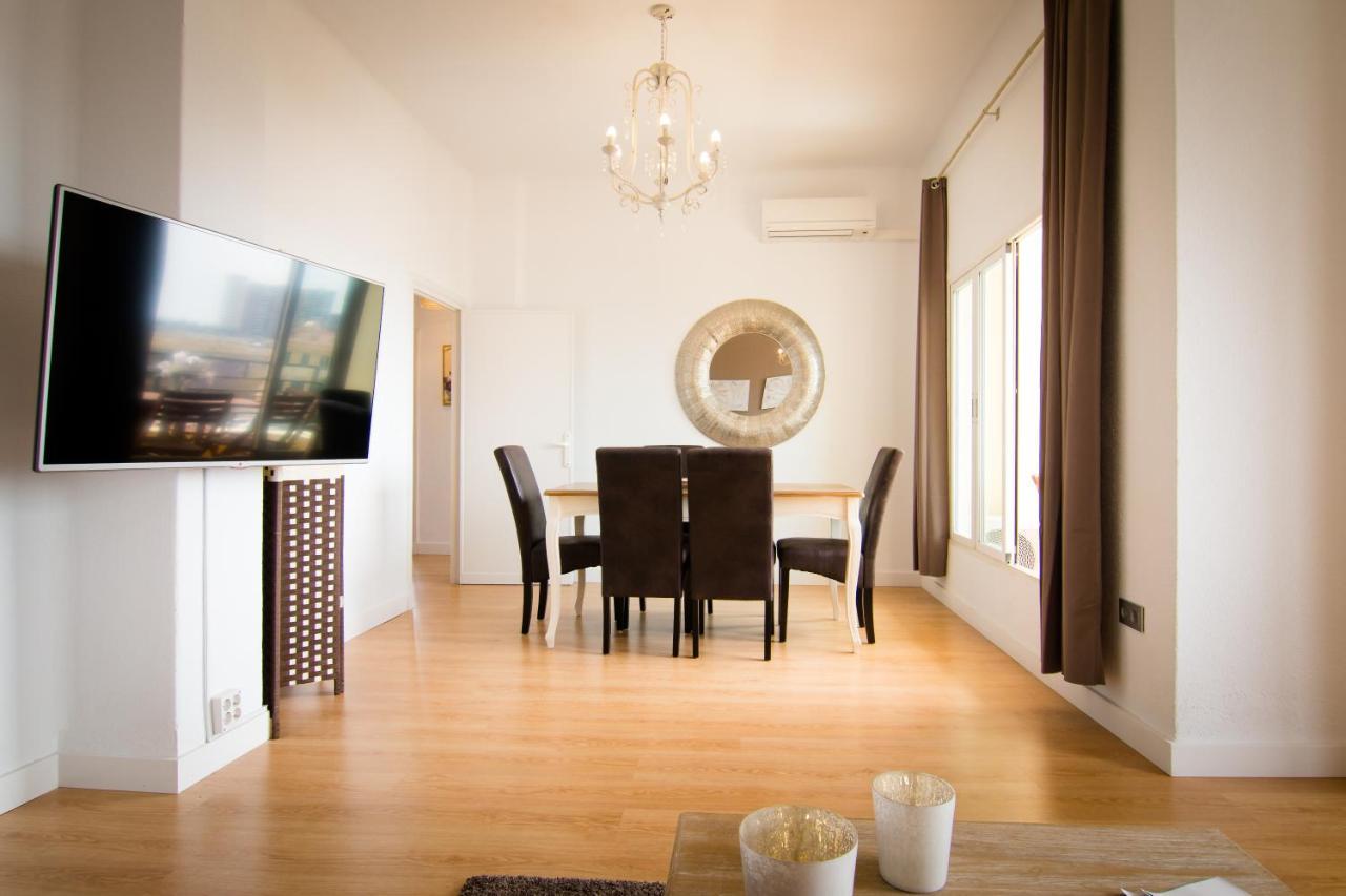 Holidays2Malaga Terraza & Junto Puerto Deportivo Екстериор снимка